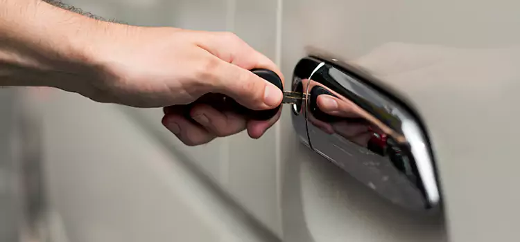Why Choose Our Auto Locksmith Team in Beaconsfield, QC?