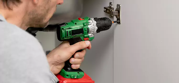 Commercial Door Hinge Repair Beaconsfield